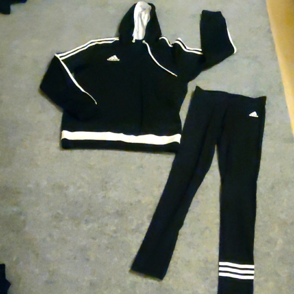 Adidas Outfit (2pc)
